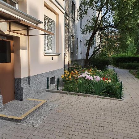 Cave Apartment Mokotow Warsaw Exterior photo