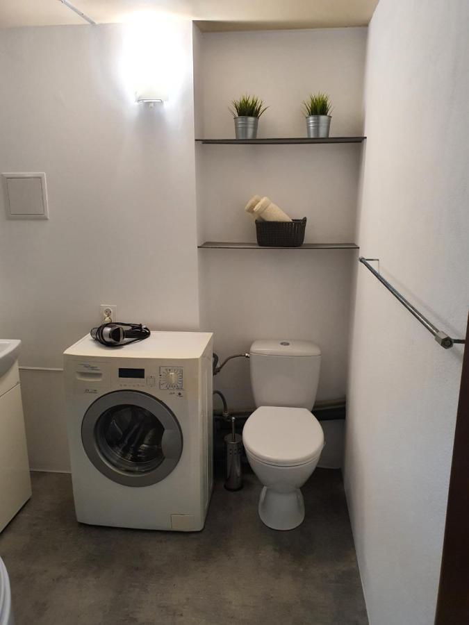 Cave Apartment Mokotow Warsaw Exterior photo